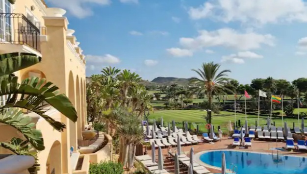 Image No.14-4 Bed Villa / Detached for sale