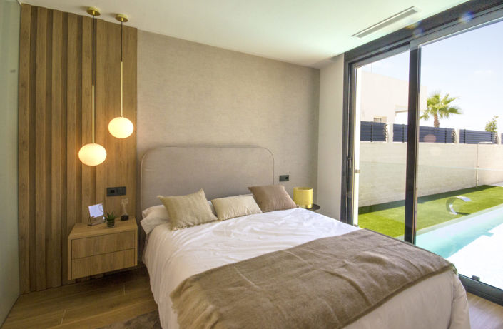 Image No.12-3 Bed Villa / Detached for sale