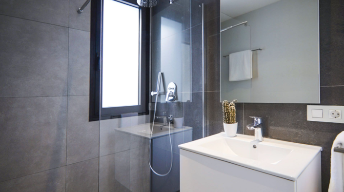 Image No.6-3 Bed Villa / Detached for sale