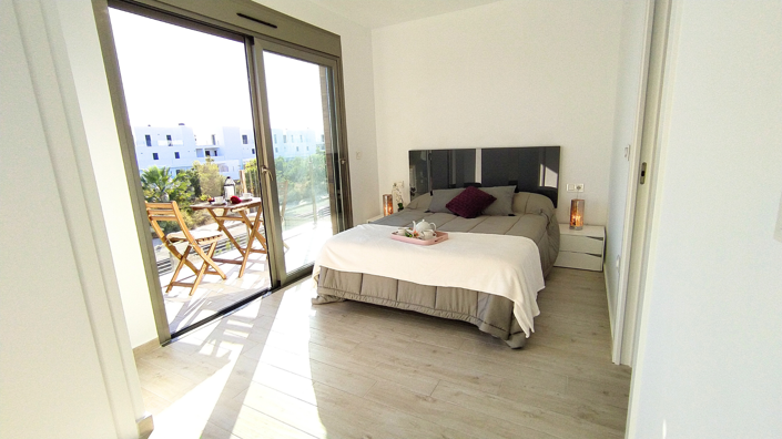 Image No.7-3 Bed Villa / Detached for sale