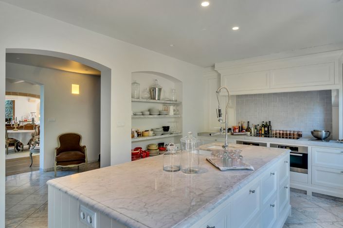 Image No.2-4 Bed Villa / Detached for sale