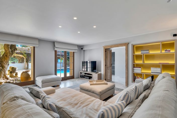 Image No.21-4 Bed Villa / Detached for sale