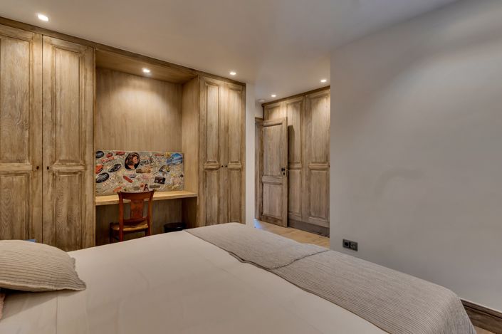 Image No.29-4 Bed Villa / Detached for sale