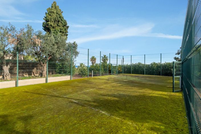 Image No.39-4 Bed Villa / Detached for sale