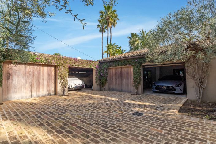 Image No.51-4 Bed Villa / Detached for sale