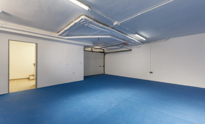 Image No.17-2 Bed Villa for sale