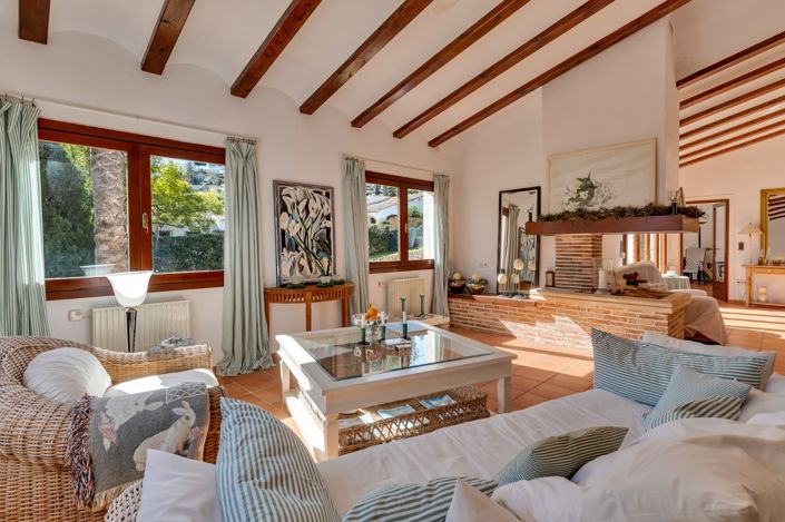 Image No.6-3 Bed Villa / Detached for sale