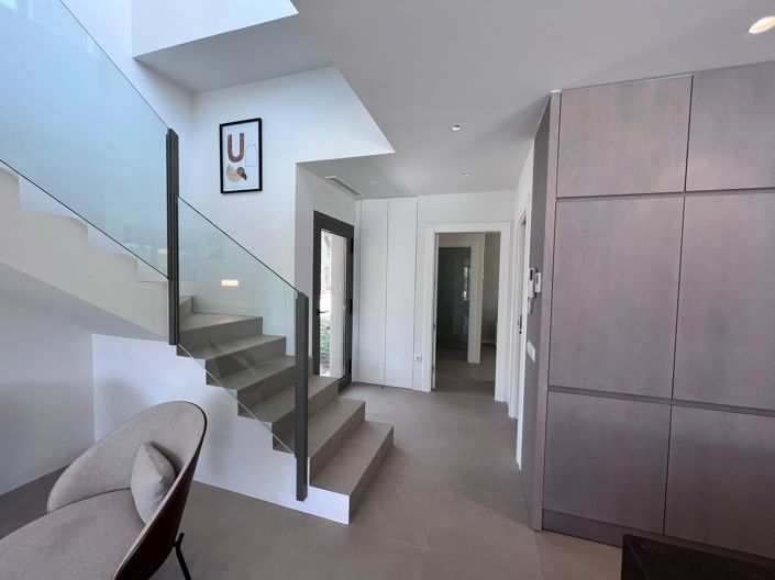 Image No.7-3 Bed Villa / Detached for sale