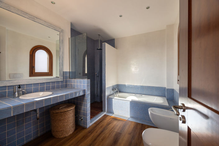 Image No.20-5 Bed Villa / Detached for sale