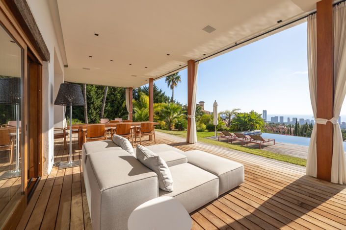 Image No.4-5 Bed Villa / Detached for sale