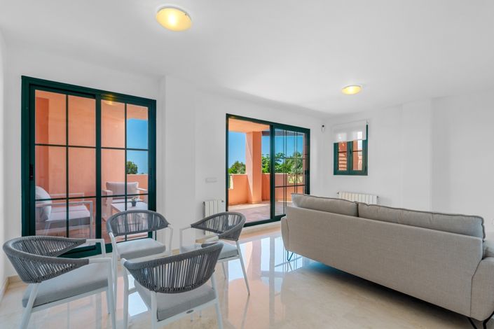 Image No.5-2 Bed Apartment for sale