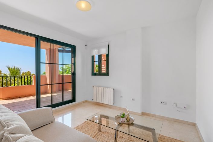 Image No.8-2 Bed Apartment for sale