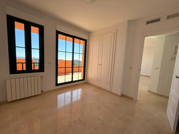 Image No.13-1 Bed Apartment for sale