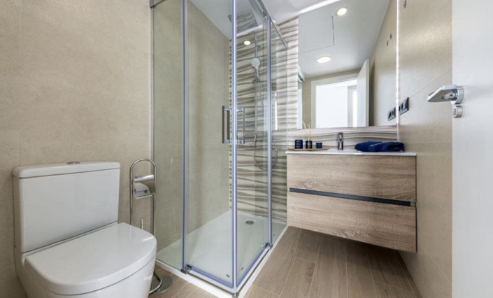 Image No.10-2 Bed Villa for sale