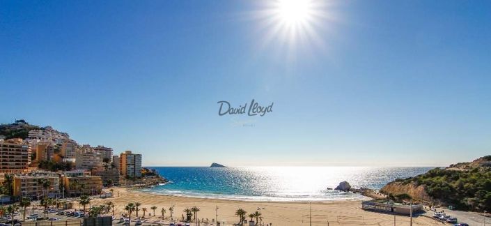 Image No.41-3 Bed Villa / Detached for sale