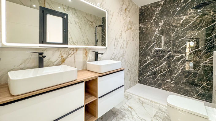 Image No.14-4 Bed Villa / Detached for sale