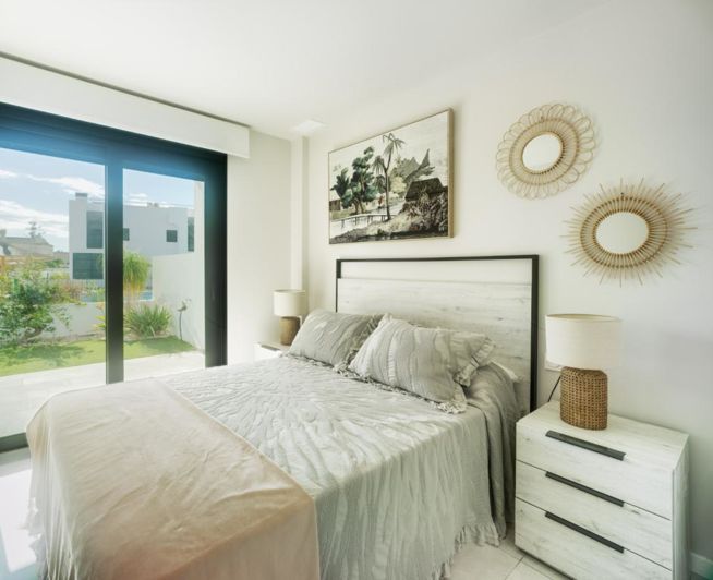 Image No.4-2 Bed Apartment for sale