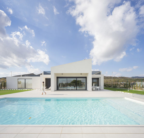 Image No.18-4 Bed Villa / Detached for sale
