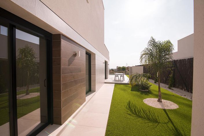 Image No.27-3 Bed Villa / Detached for sale