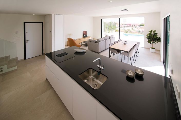 Image No.6-3 Bed Villa / Detached for sale
