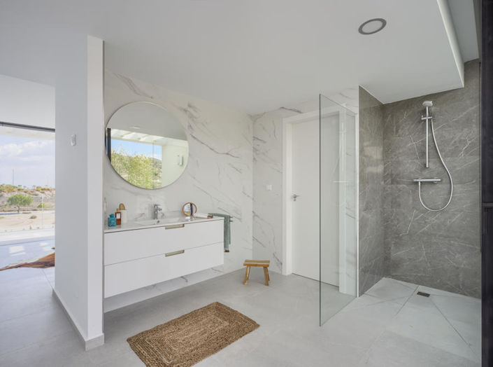 Image No.8-3 Bed Villa / Detached for sale