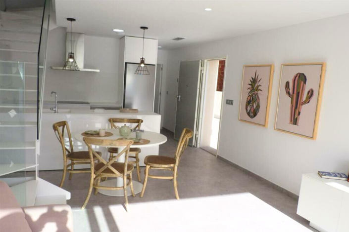 Image No.4-3 Bed Villa / Detached for sale