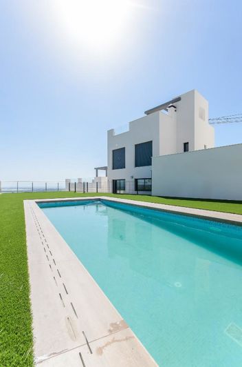 Image No.22-2 Bed Apartment for sale