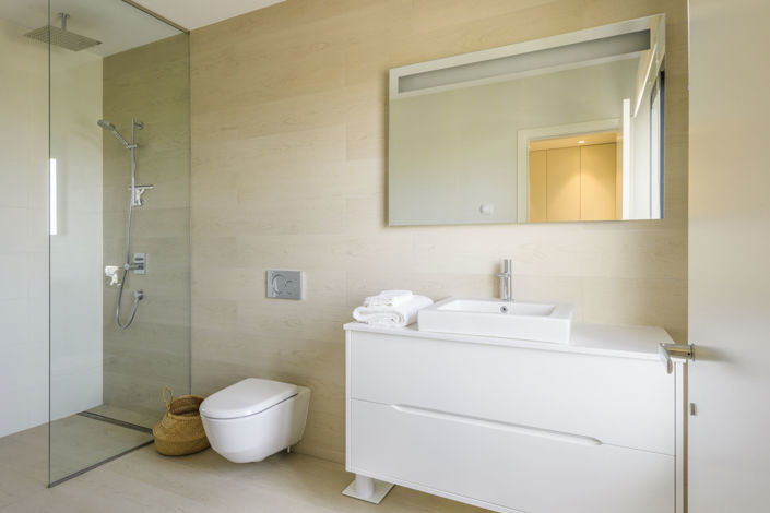 Image No.17-3 Bed Villa / Detached for sale