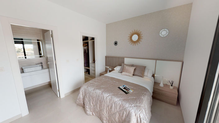 Image No.12-3 Bed Villa / Detached for sale