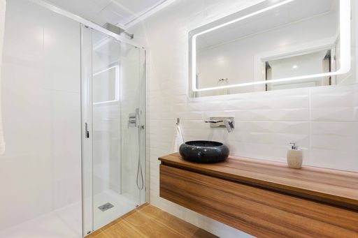 Image No.10-3 Bed Villa / Detached for sale