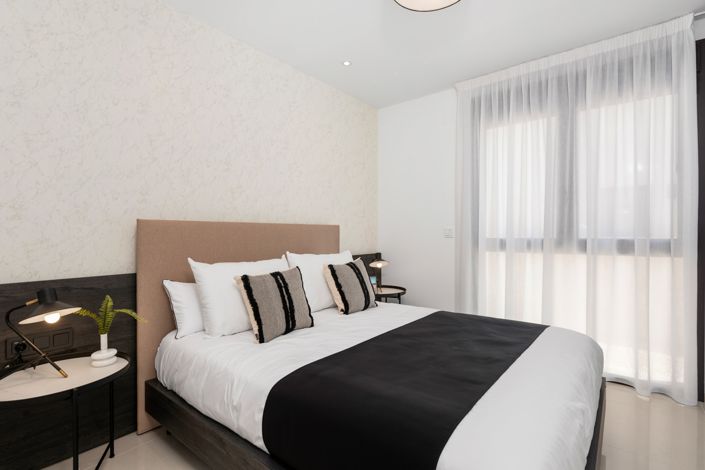 Image No.24-3 Bed Villa / Detached for sale