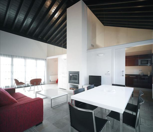 Image No.7-2 Bed Townhouse for sale