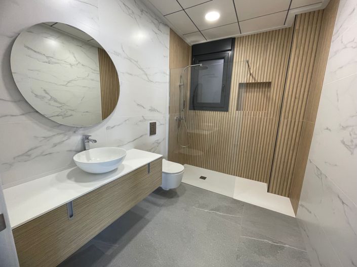 Image No.11-3 Bed Villa / Detached for sale