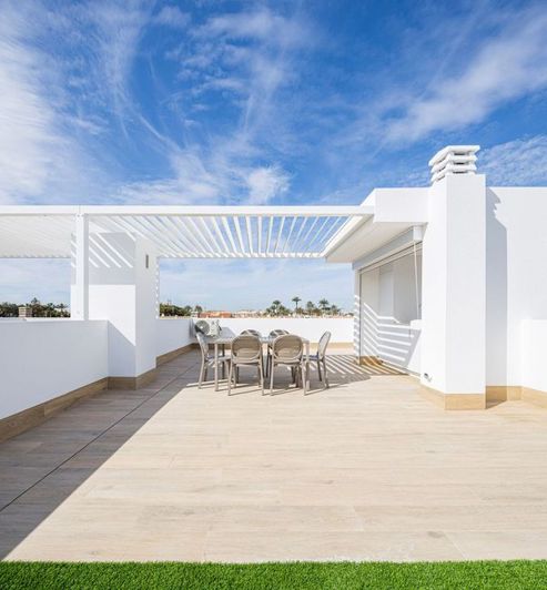 Image No.2-2 Bed Bungalow for sale