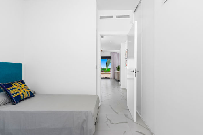 Image No.25-3 Bed Bungalow for sale