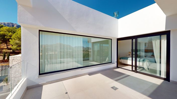 Image No.25-3 Bed Villa / Detached for sale