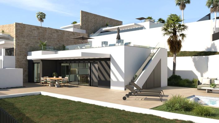 Image No.10-3 Bed Villa / Detached for sale