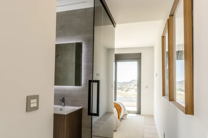 Image No.16-3 Bed Villa / Detached for sale