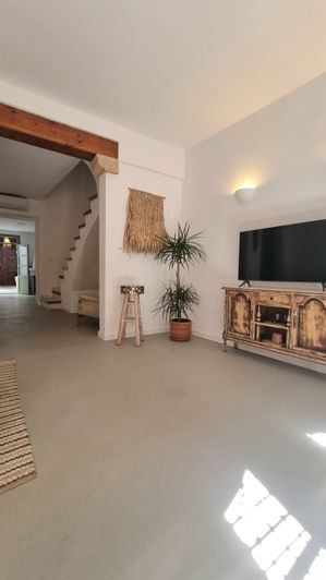 Image No.15-3 Bed Townhouse for sale