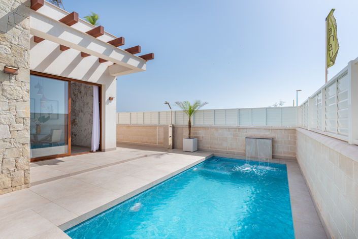 Image No.31-3 Bed Villa / Detached for sale