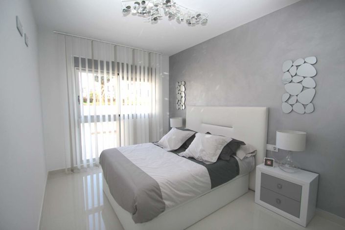 Image No.10-3 Bed Apartment for sale
