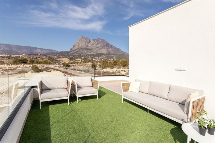 Image No.4-3 Bed Villa / Detached for sale