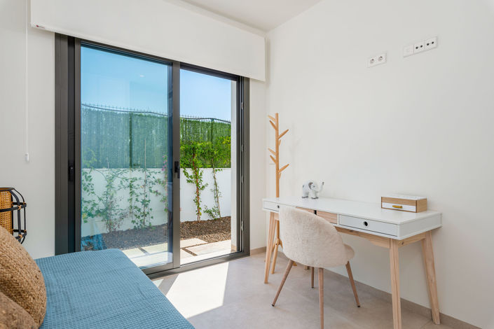 Image No.15-3 Bed Apartment for sale