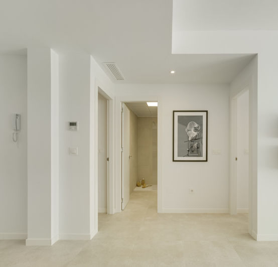 Image No.12-3 Bed Apartment for sale