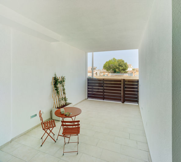 Image No.23-3 Bed Apartment for sale