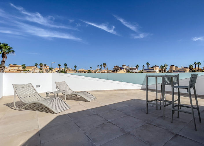 Image No.3-3 Bed Villa / Detached for sale