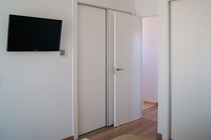 Image No.14-3 Bed Villa / Detached for sale
