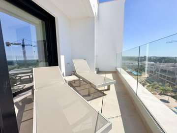 luxury-penthouse-apartment-on-las-colinas-for