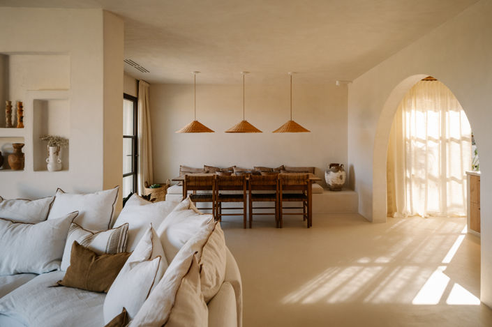 Image No.14-4 Bed Villa / Detached for sale