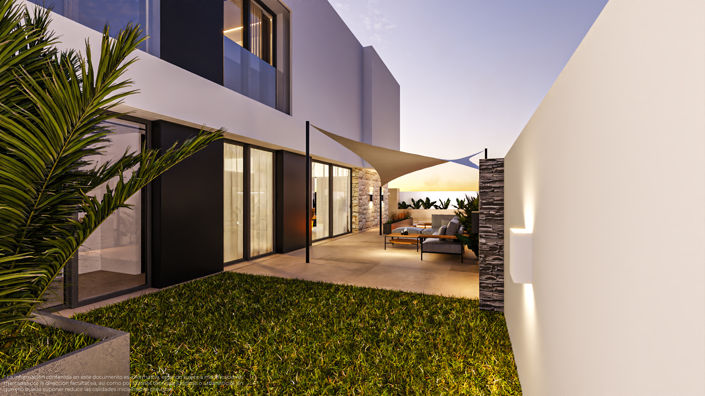 Image No.44-4 Bed Villa / Detached for sale